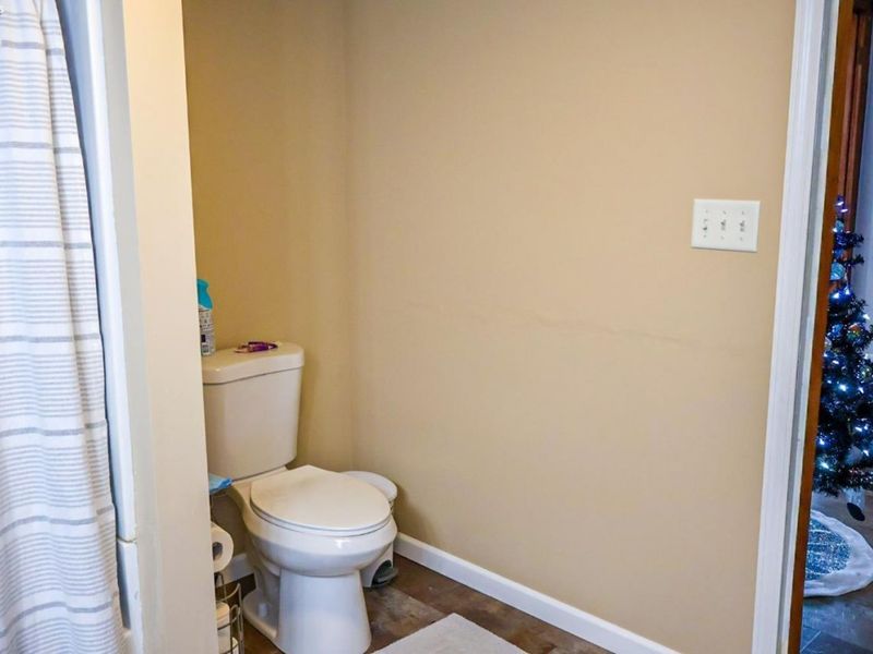 508 Short Elm Street, Fostoria, OH 44830 Photo 12