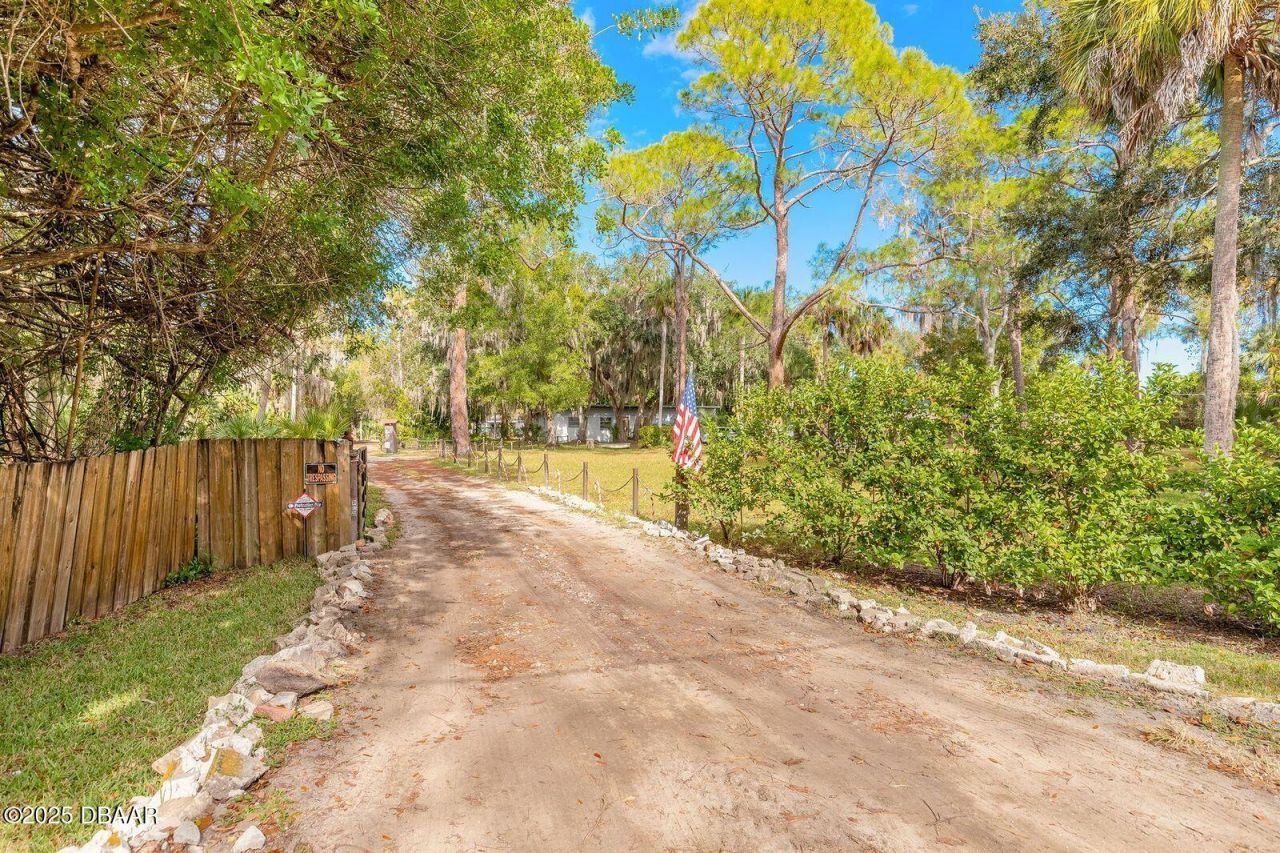 930 & 932 15th Street, Holly Hill, FL 32117 Photo