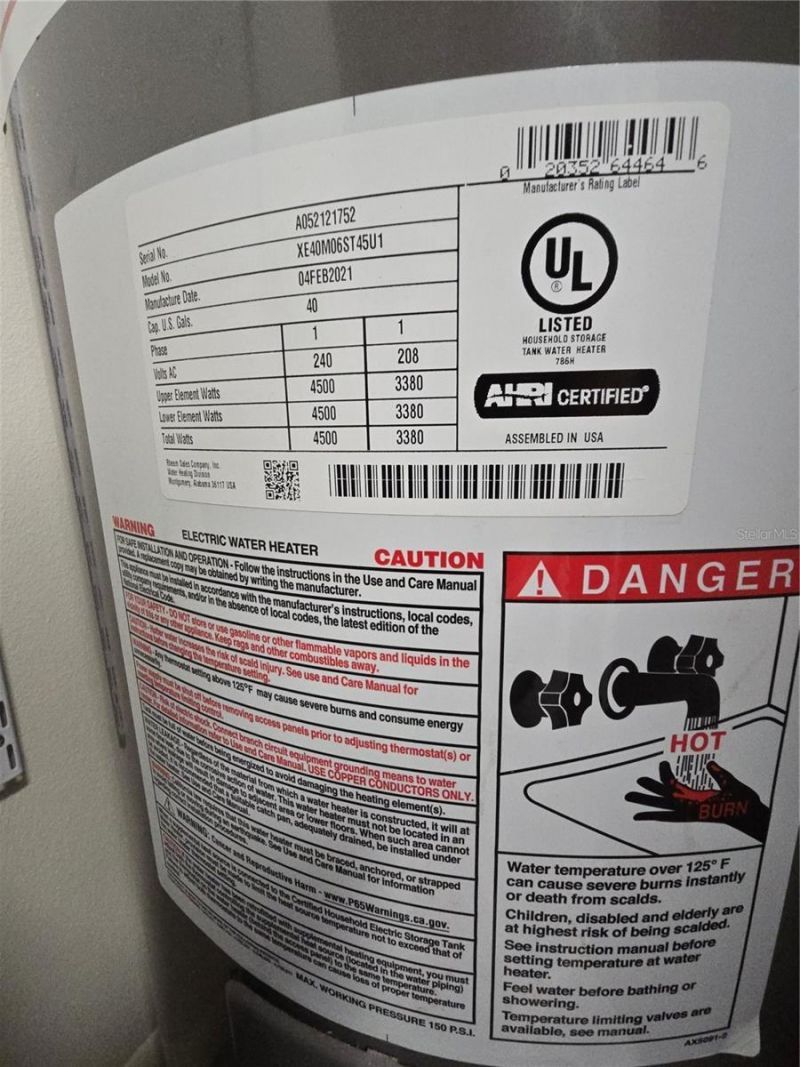 4924 Live Oak Circle, Unit 115, Bradenton, FL 34207 Photo