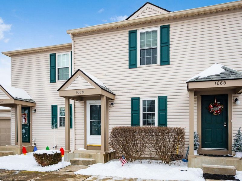 1668 Blackhorse Lane, Unit 157B, Hilliard, OH 43026 Photo 1