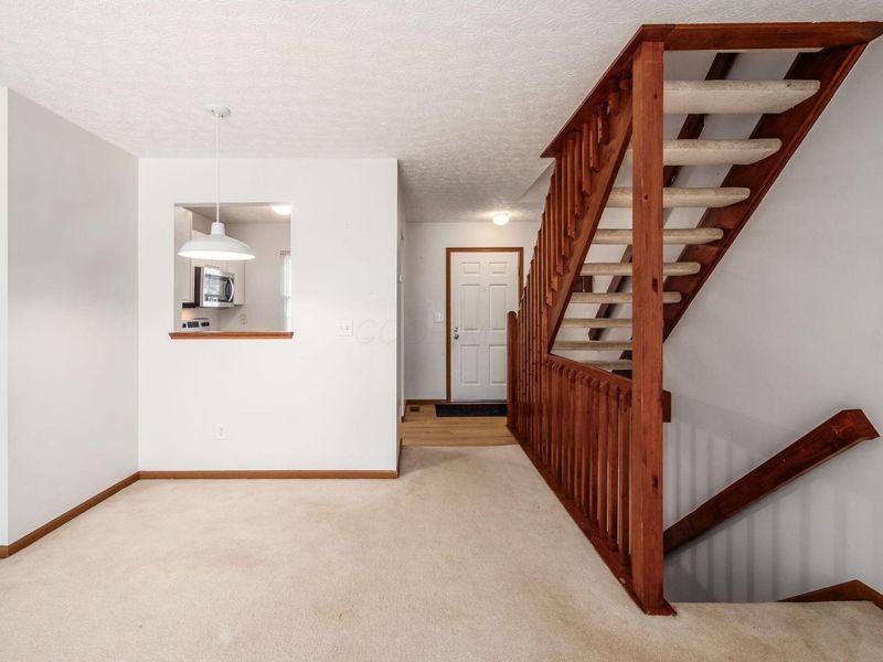 1668 Blackhorse Lane, Unit 157B, Hilliard, OH 43026 Photo 7
