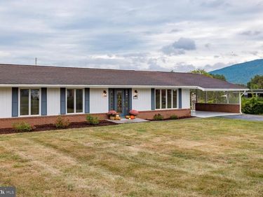 248 SHENVALEE DRIVE, NEW MARKET, VA 22844