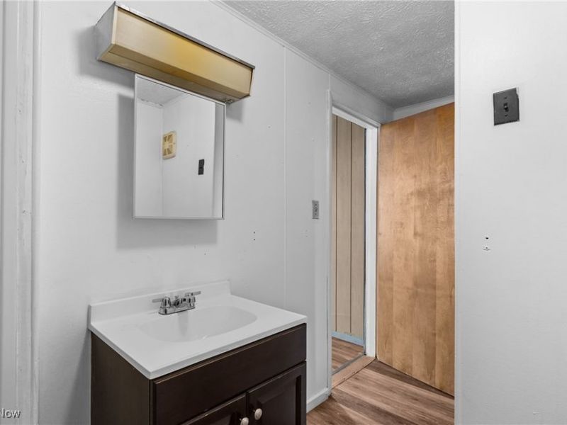 515 Walden Avenue, Tiltonsville, OH 43963 Photo 16