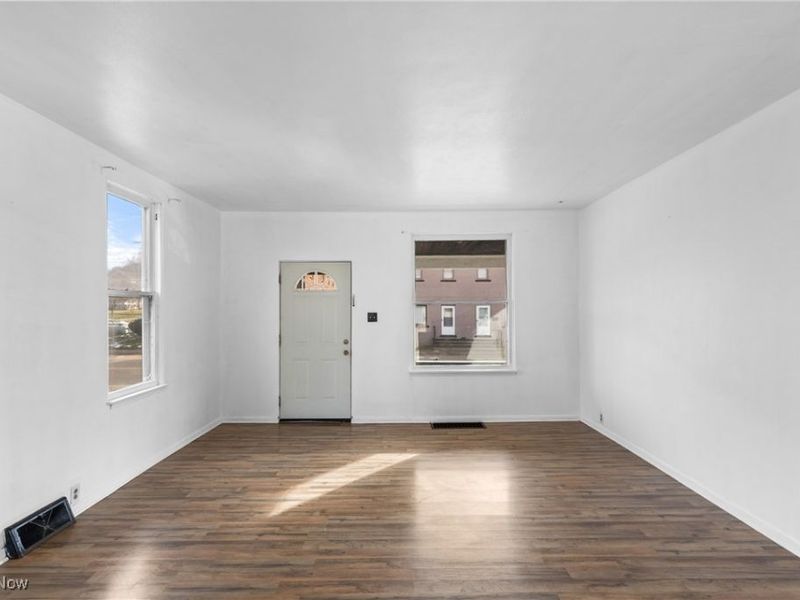 515 Walden Avenue, Tiltonsville, OH 43963 Photo 5