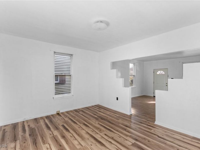 515 Walden Avenue, Tiltonsville, OH 43963 Photo 8