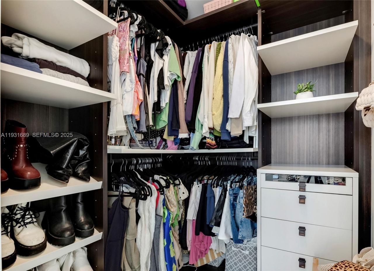 301 Altara Ave, Unit 509, Coral Gables, FL 33146 Photo