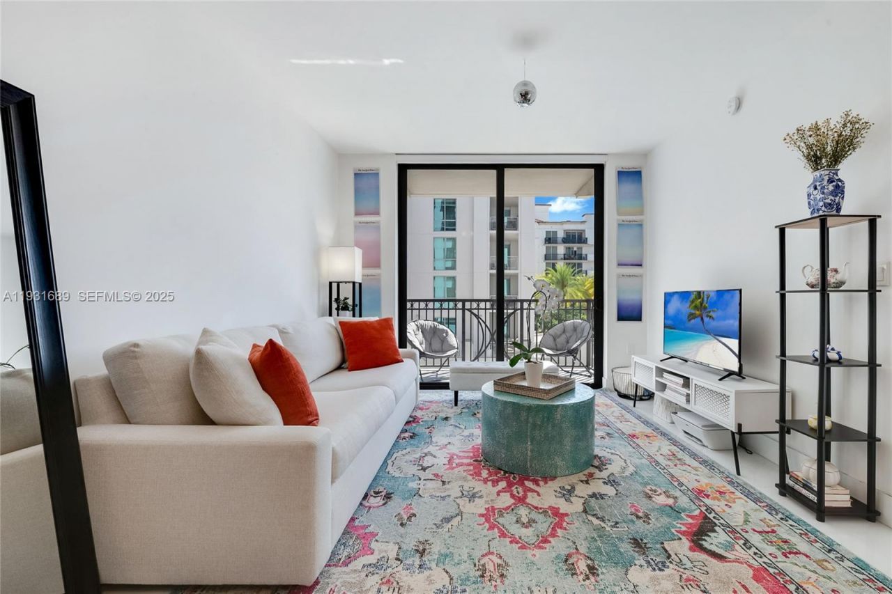 301 Altara Ave, Unit 509, Coral Gables, FL 33146 Photo