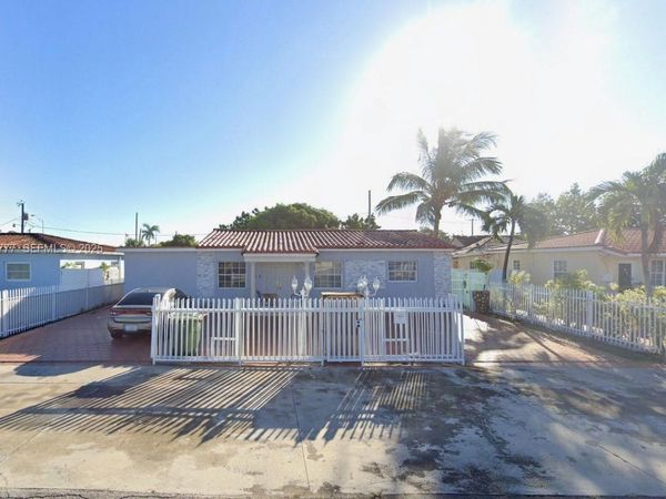 4841 W 2nd Ln, Hialeah, FL 33012