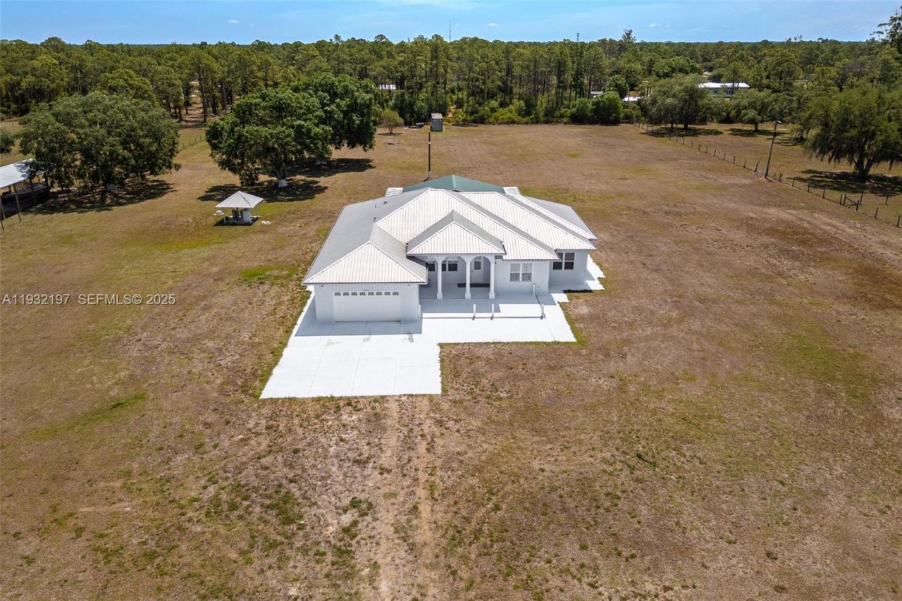 1083 Pollywog Dr., Labelle, FL 33935 Photo