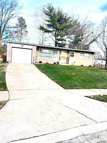 9746 Newton Drive, Ferguson, MO 63136 Main Photo