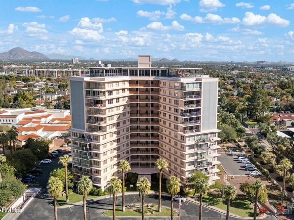 2201 N CENTRAL Avenue, Unit 8-C, Phoenix, AZ 85004