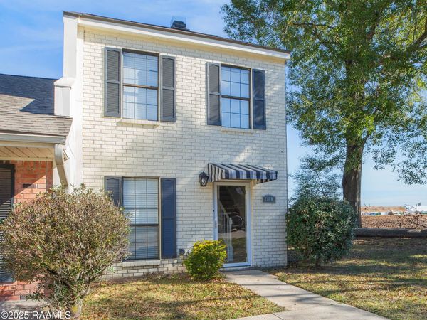 210 Long Plantation Boulevard, Unit N, Lafayette, LA 70508