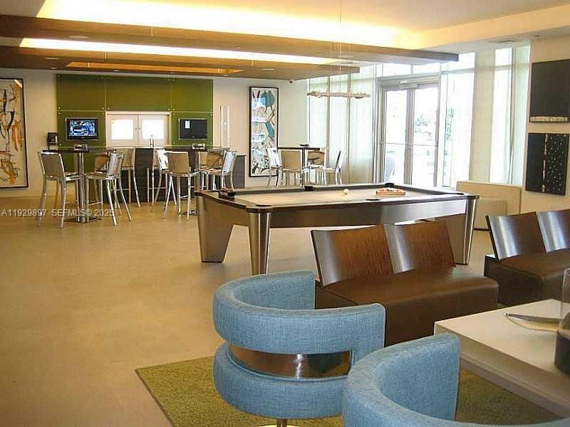 500 Brickell Ave , Unit 2303, Miami, FL 33131 Photo