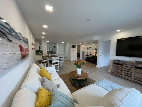 3944 NE 167th St , Unit 107, North Miami Beach, FL 33160