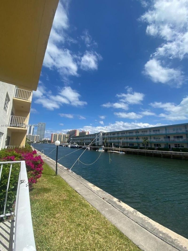 3944 NE 167th St , Unit 107, North Miami Beach, FL 33160 Photo