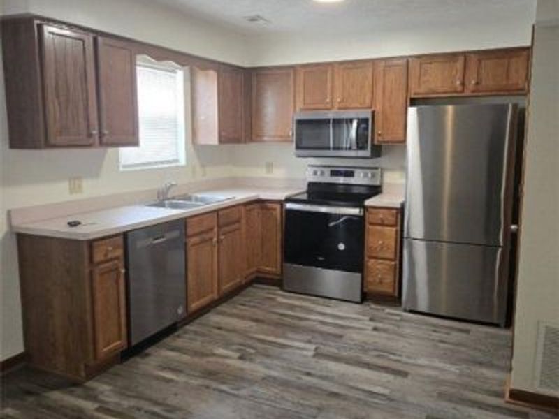 235 Pleasant Street, Lagrange, OH 44050 Photo 4