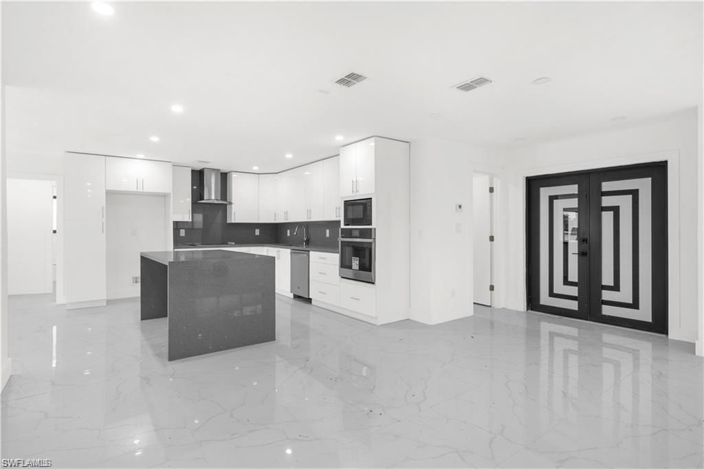 4943 Pelican Blvd, Cape Coral, FL 33914 Photo