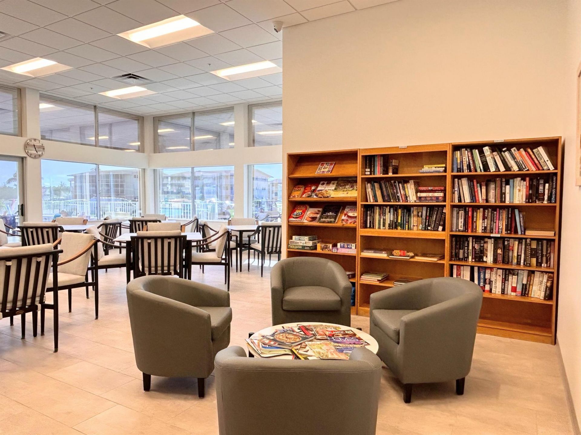 450 Horizons E, Unit 107, Boynton Beach, FL 33435 Photo