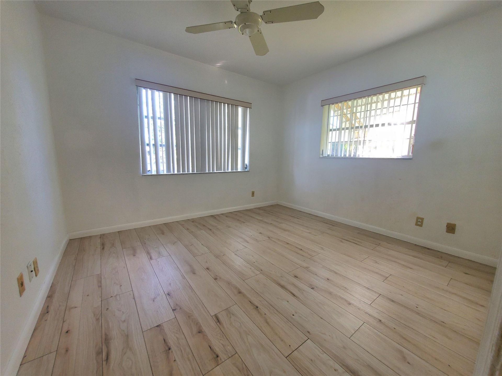 7003 NW 94th Terrace, Tamarac, FL 33321 Photo