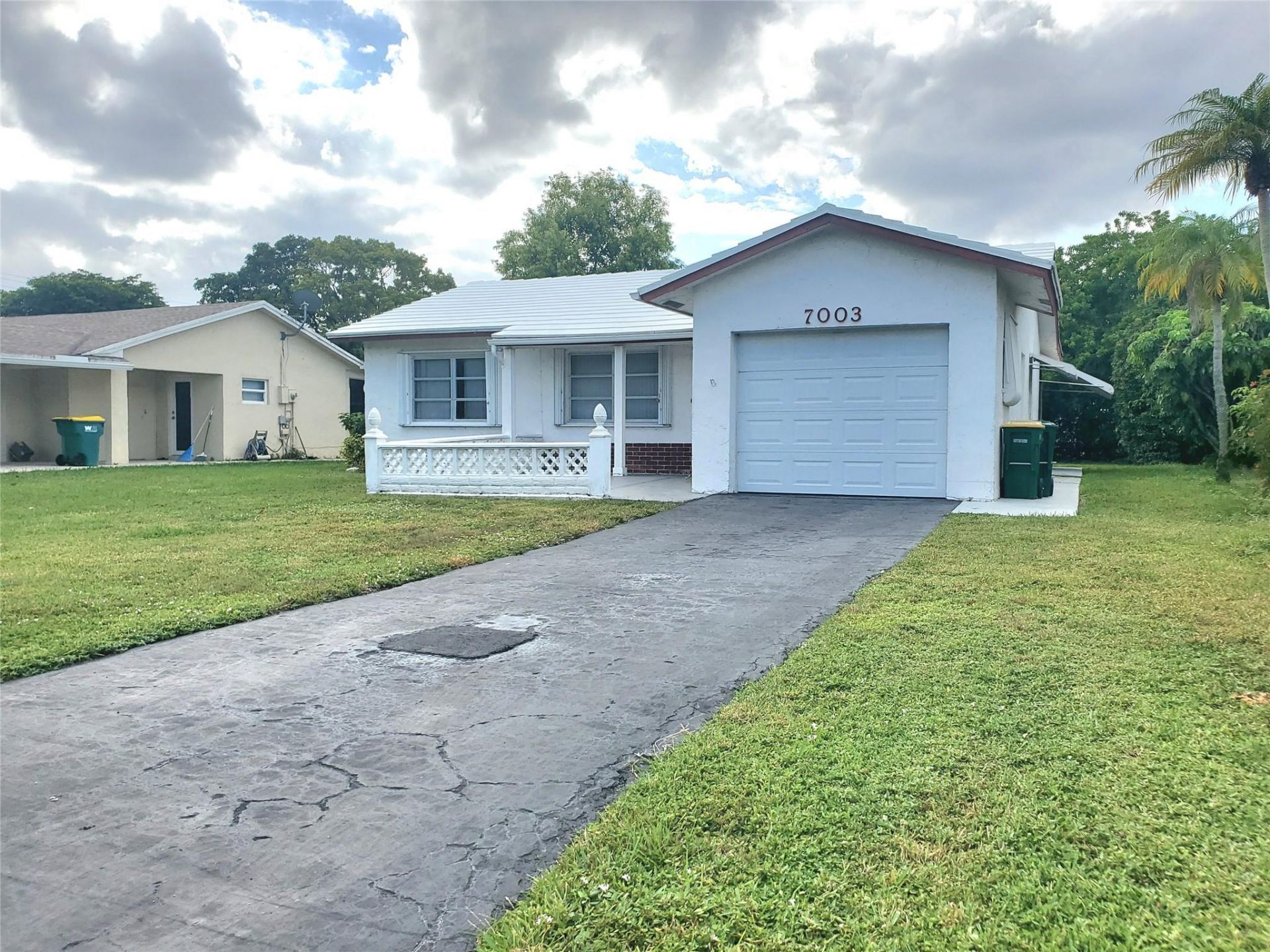 7003 NW 94th Terrace, Tamarac, FL 33321 Photo