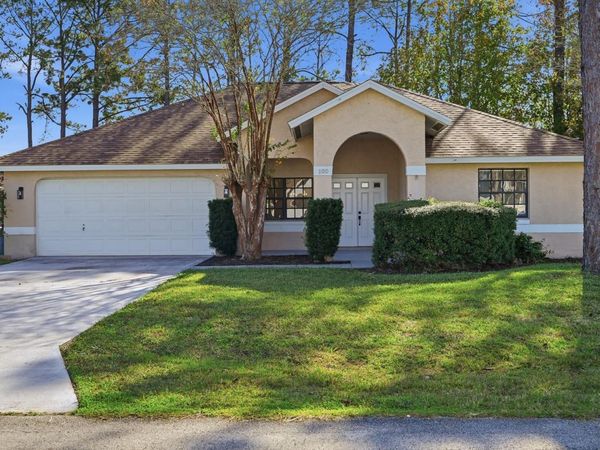 100 WESTBURY LANE, PALM COAST, FL 32164