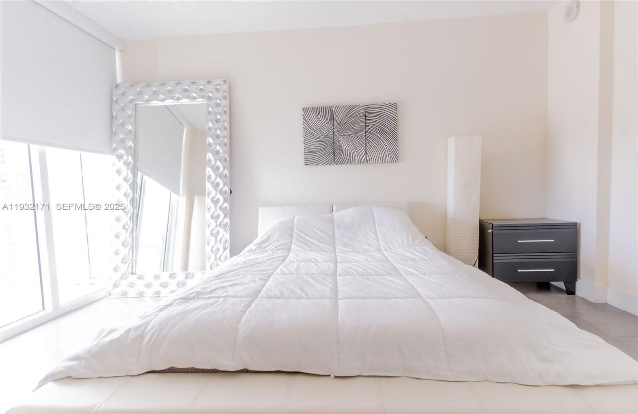 1900 N Bayshore Dr , Unit 3514, Miami, FL 33132 Photo