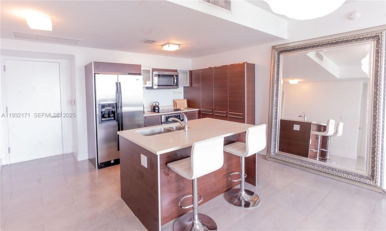 1900 N Bayshore Dr , Unit 3514, Miami, FL 33132 Photo