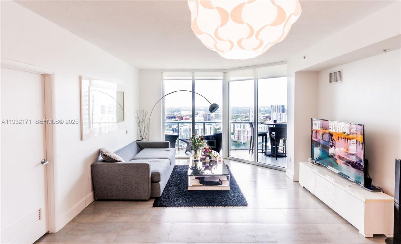 1900 N Bayshore Dr , Unit 3514, Miami, FL 33132 Photo