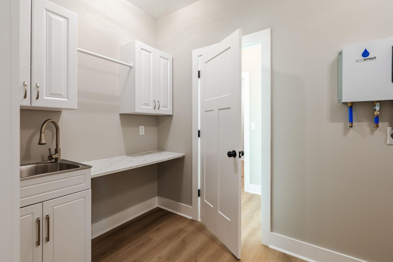 54 Sweetbriar Lane Photo 23