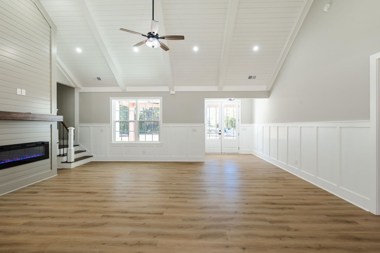 54 Sweetbriar Lane Photo 8