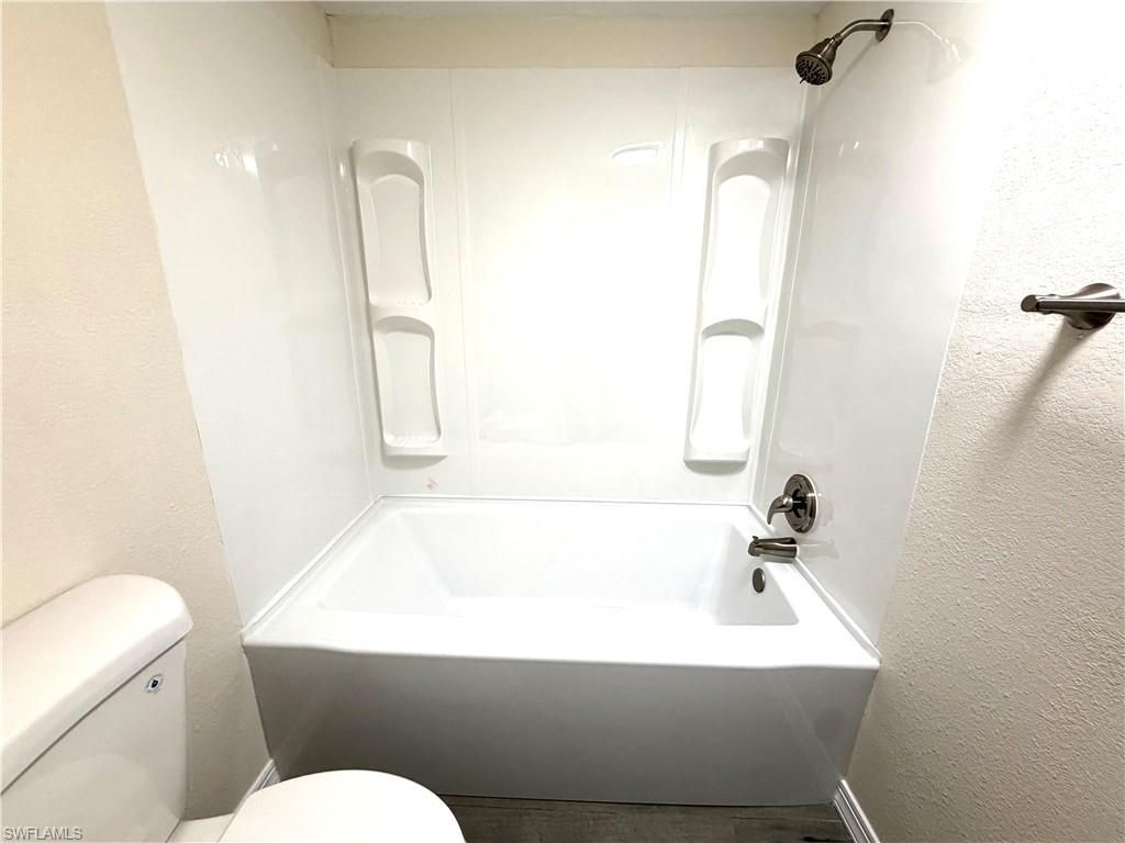 3704 Broadway, Unit 204, Fort Myers, FL 33901 Photo