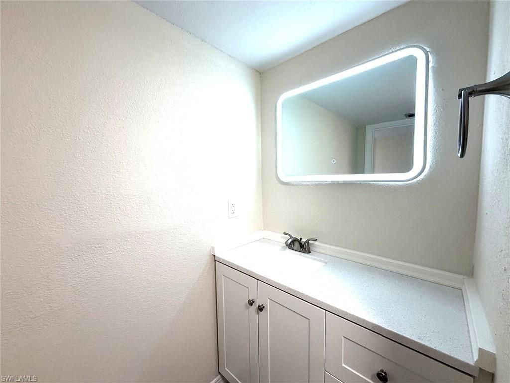 3704 Broadway, Unit 204, Fort Myers, FL 33901 Photo