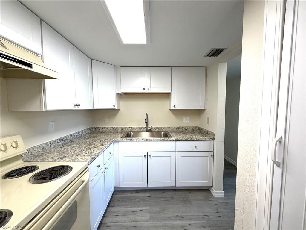 3704 Broadway, Unit 204, Fort Myers, FL 33901 Photo