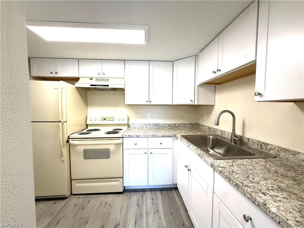 3704 Broadway, Unit 204, Fort Myers, FL 33901 Photo