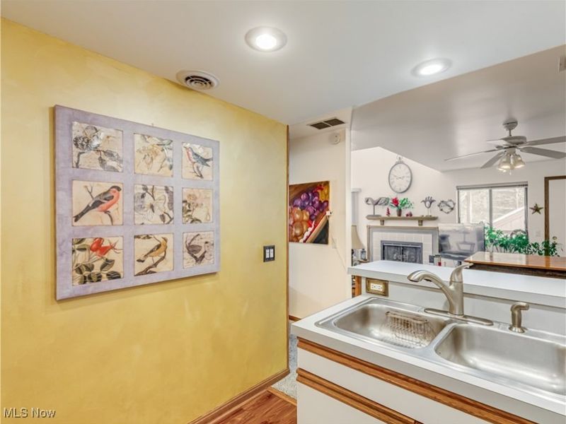 623 Meredith Lane, Cuyahoga Falls, OH 44223 Photo 12