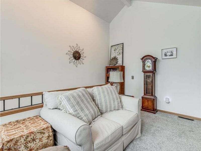 623 Meredith Lane, Cuyahoga Falls, OH 44223 Photo 17