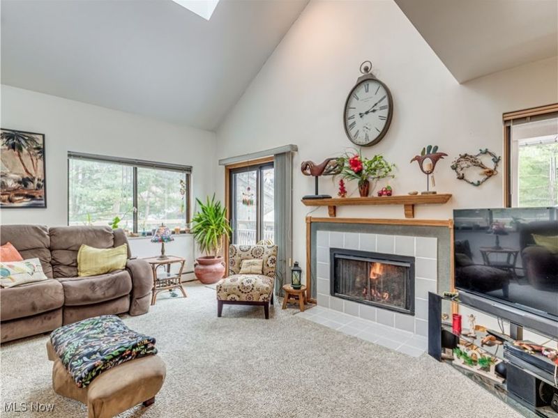 623 Meredith Lane, Cuyahoga Falls, OH 44223 Photo 6