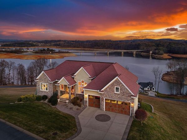 2468 Starboard Crest Road, Morristown, TN 37814