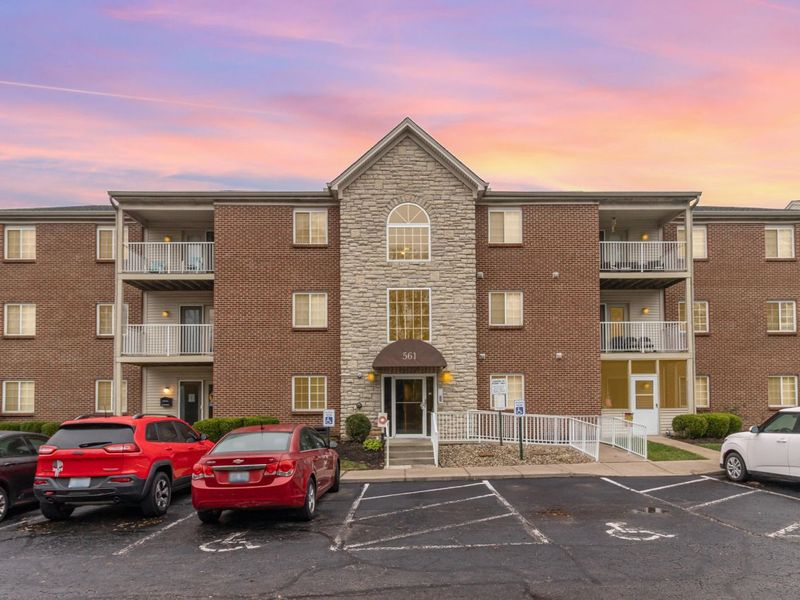 561 Napa Valley Lane, Unit 4, Crestview Hills, KY 41017 Photo 1