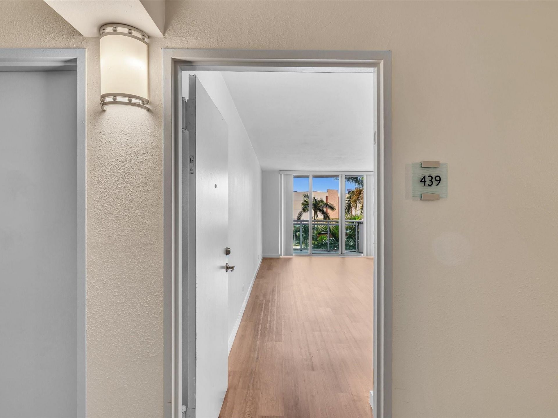 3001 S Ocean Drive, Unit 439, Hollywood, FL 33019 Photo
