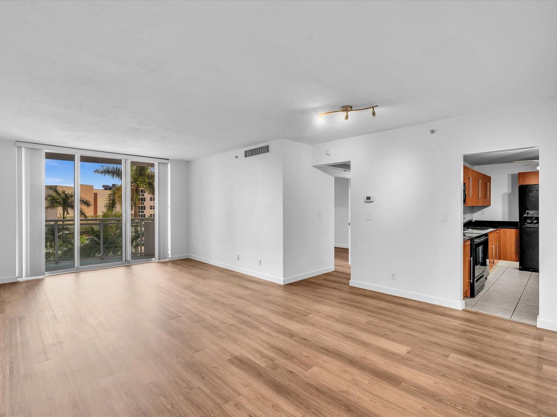 3001 S Ocean Drive, Unit 439, Hollywood, FL 33019 Photo