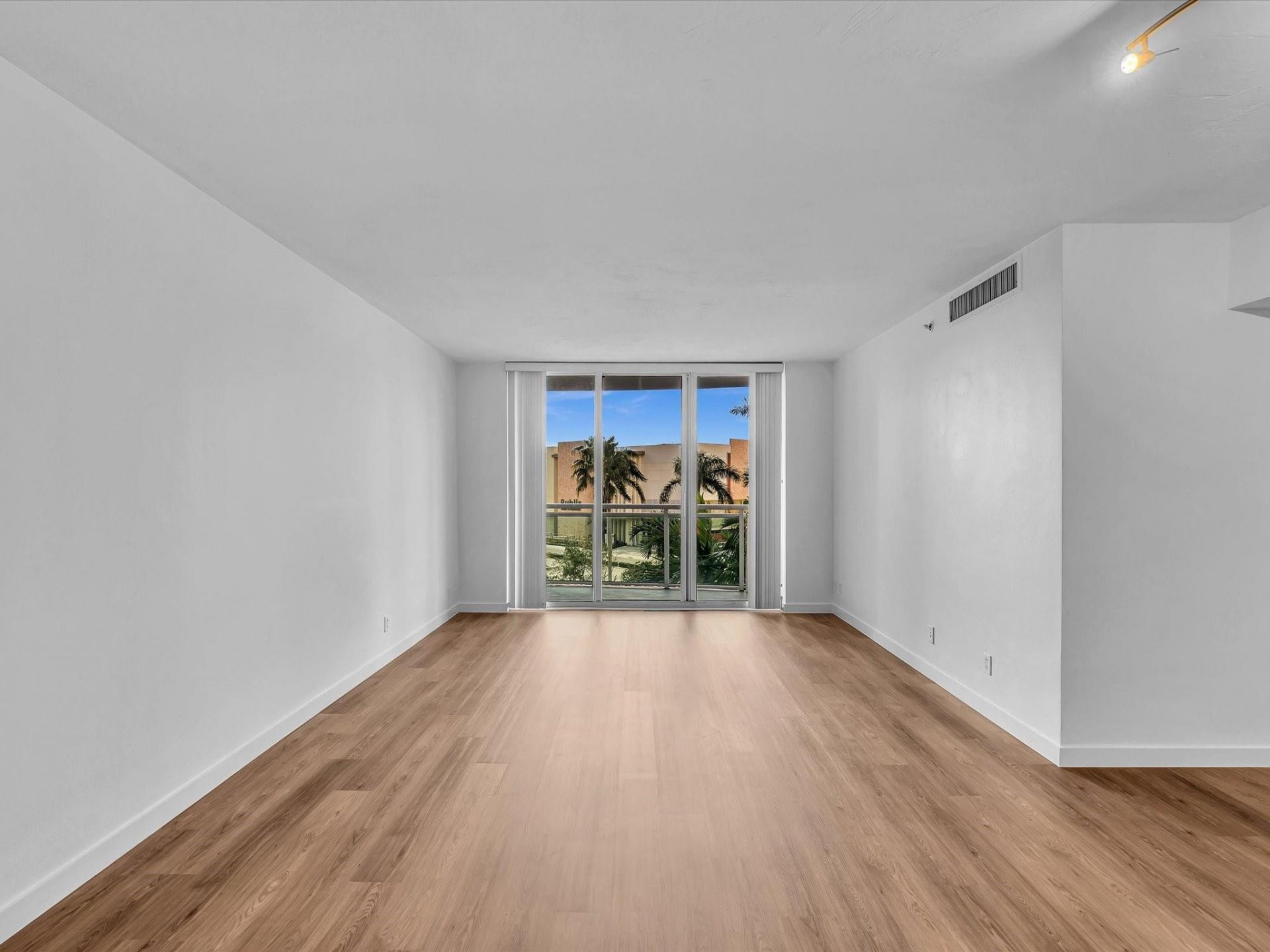 3001 S Ocean Drive, Unit 439, Hollywood, FL 33019 Photo