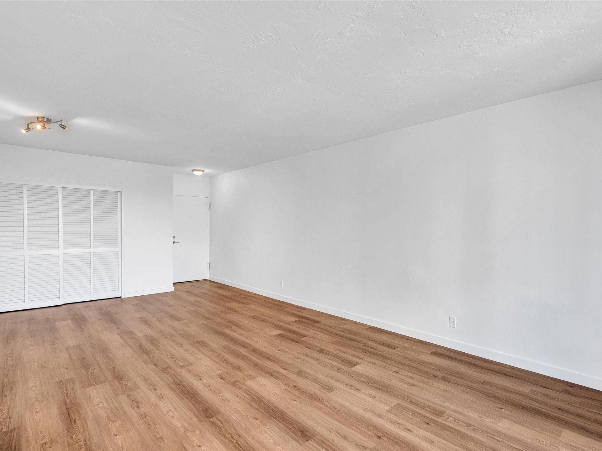 3001 S Ocean Drive, Unit 439, Hollywood, FL 33019 Photo