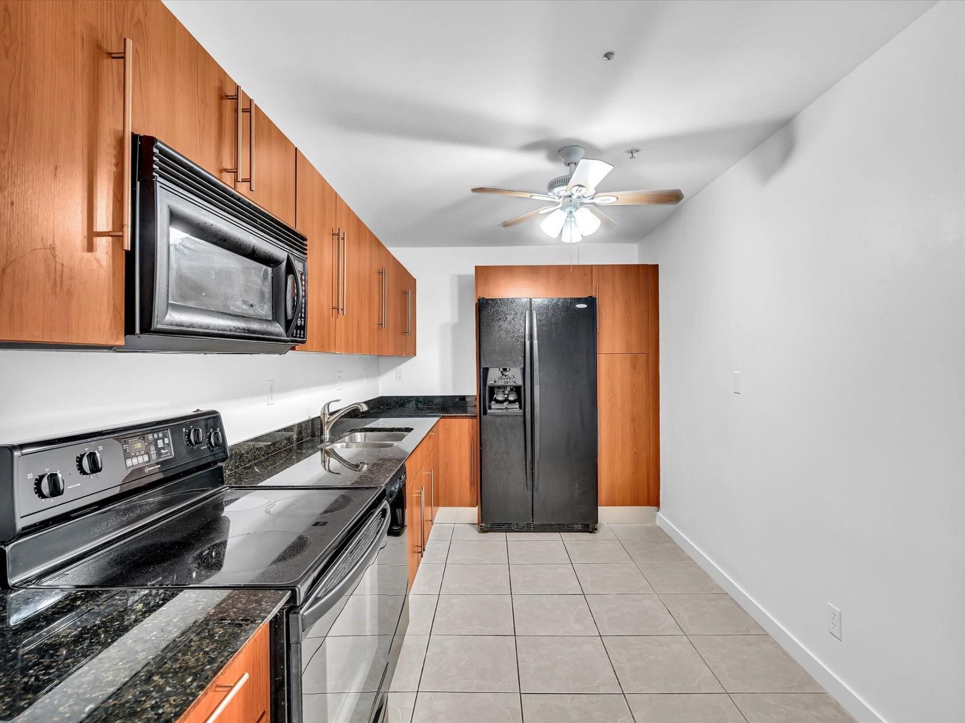 3001 S Ocean Drive, Unit 439, Hollywood, FL 33019 Photo