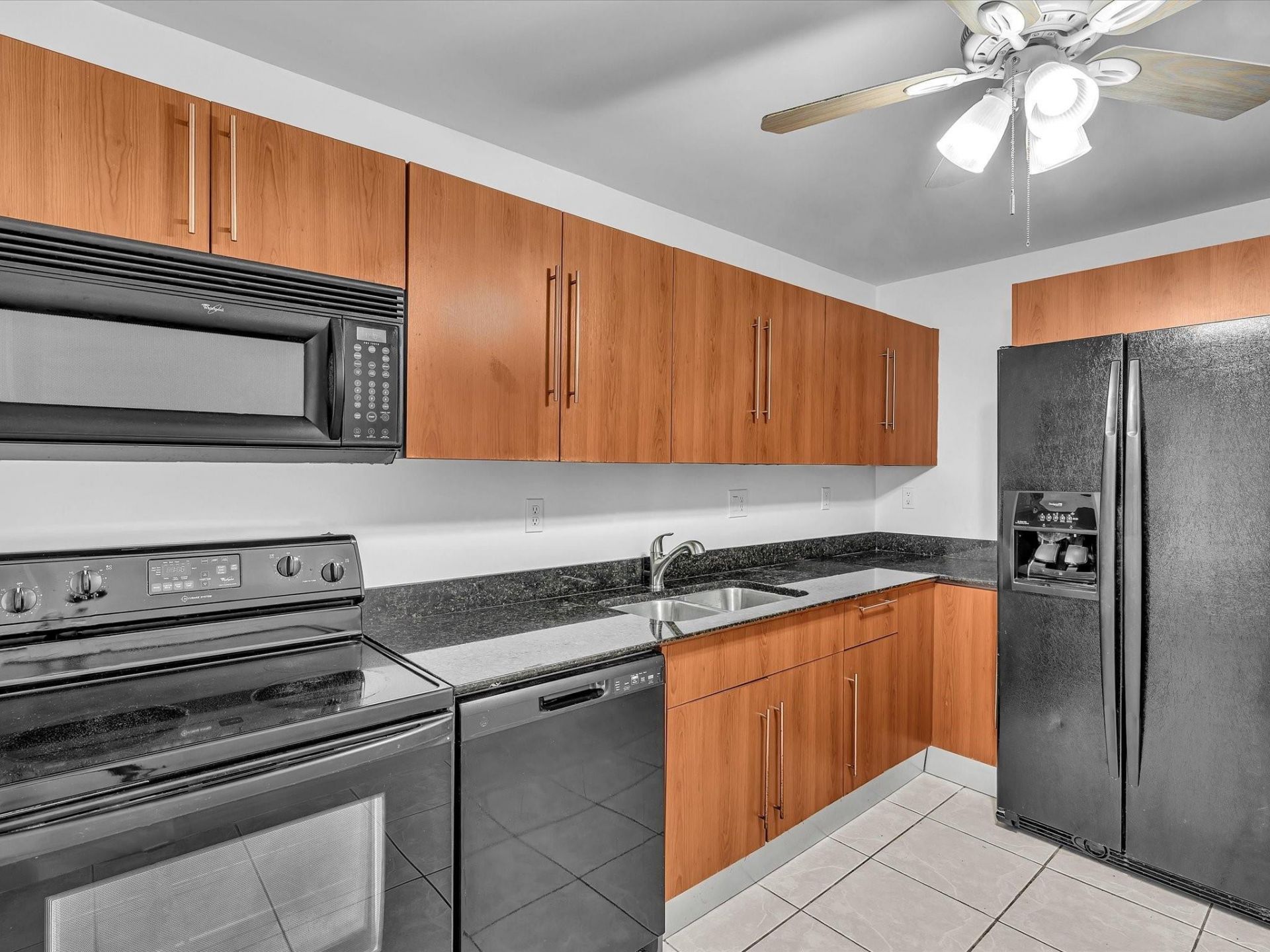 3001 S Ocean Drive, Unit 439, Hollywood, FL 33019 Photo