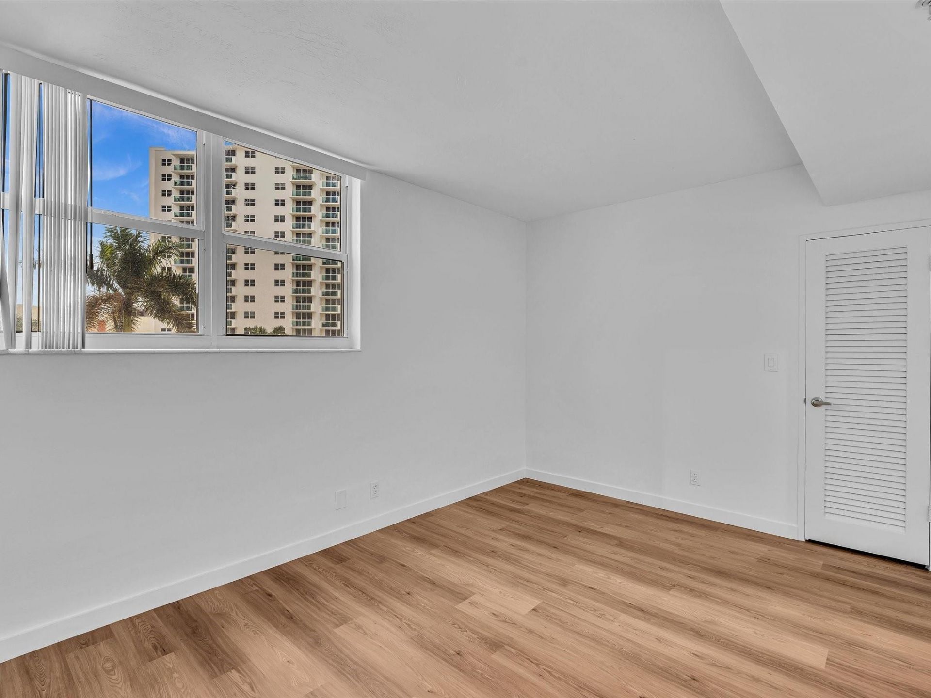 3001 S Ocean Drive, Unit 439, Hollywood, FL 33019 Photo