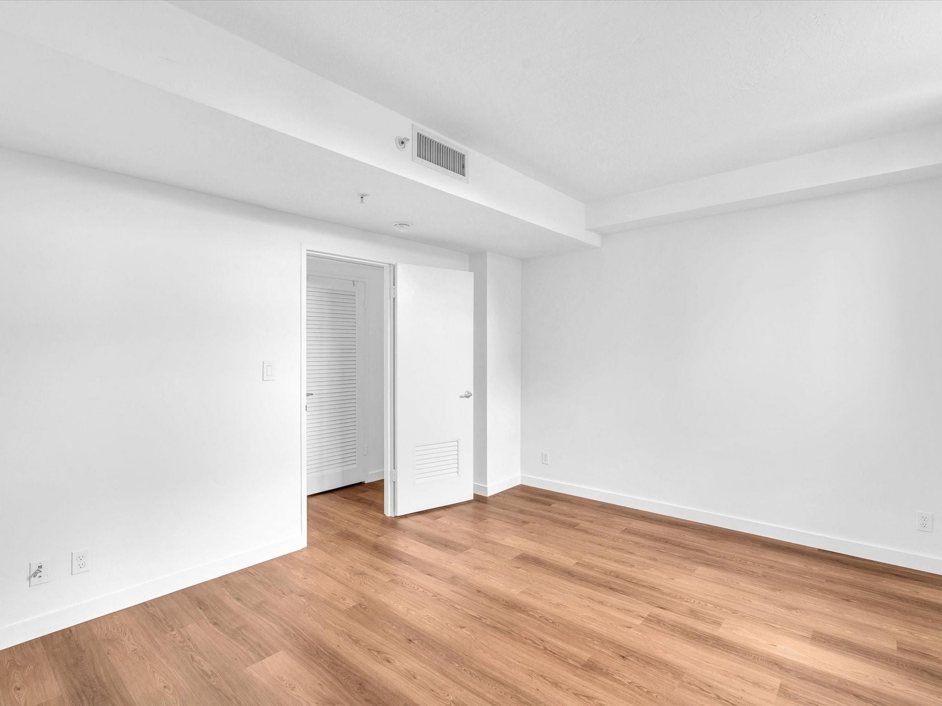 3001 S Ocean Drive, Unit 439, Hollywood, FL 33019 Photo