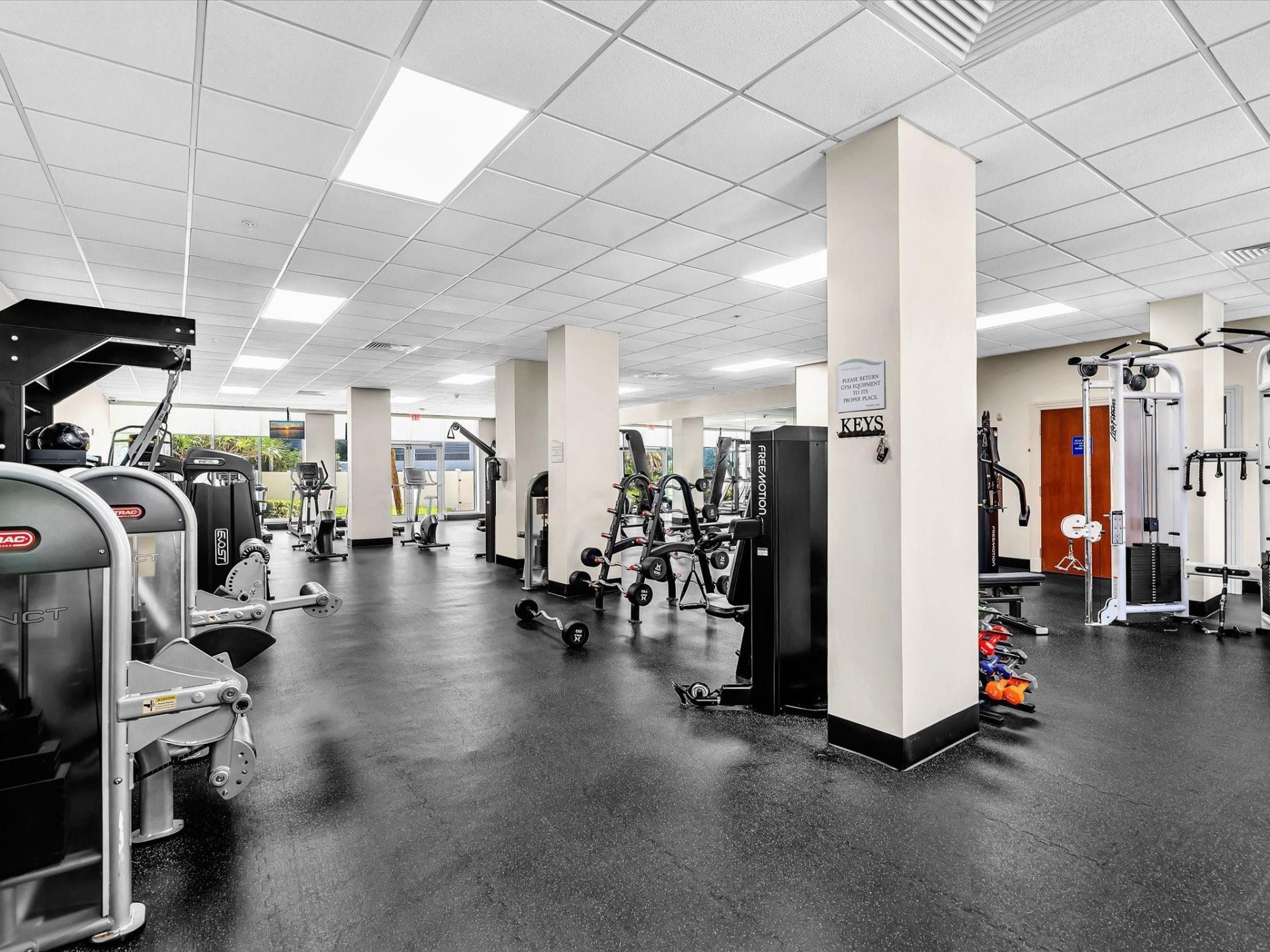 3001 S Ocean Drive, Unit 439, Hollywood, FL 33019 Photo