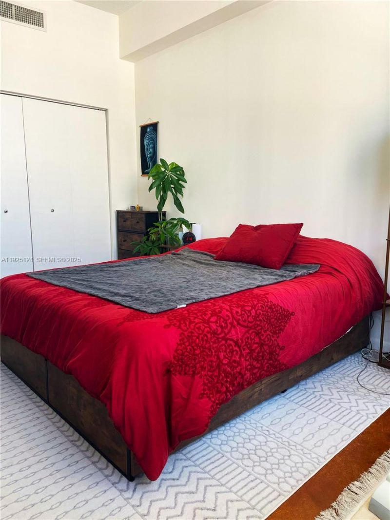 133 NE 2nd Ave , Unit 1512, Miami, FL 33132 Photo