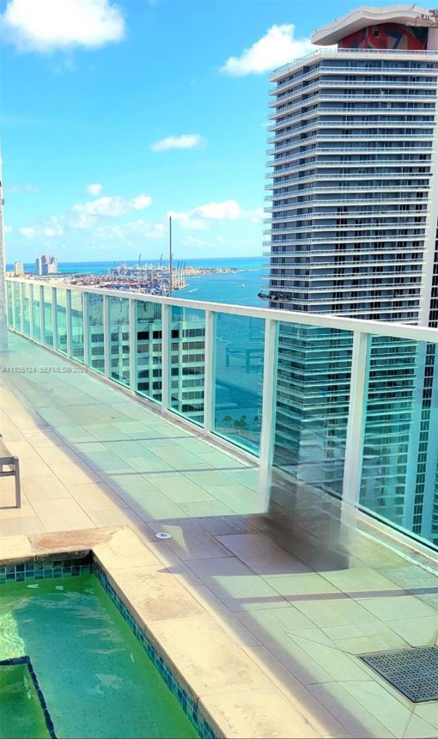 133 NE 2nd Ave , Unit 1512, Miami, FL 33132 Photo